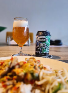 Turf 'n Surf | Bio Tripel | vandeStreek